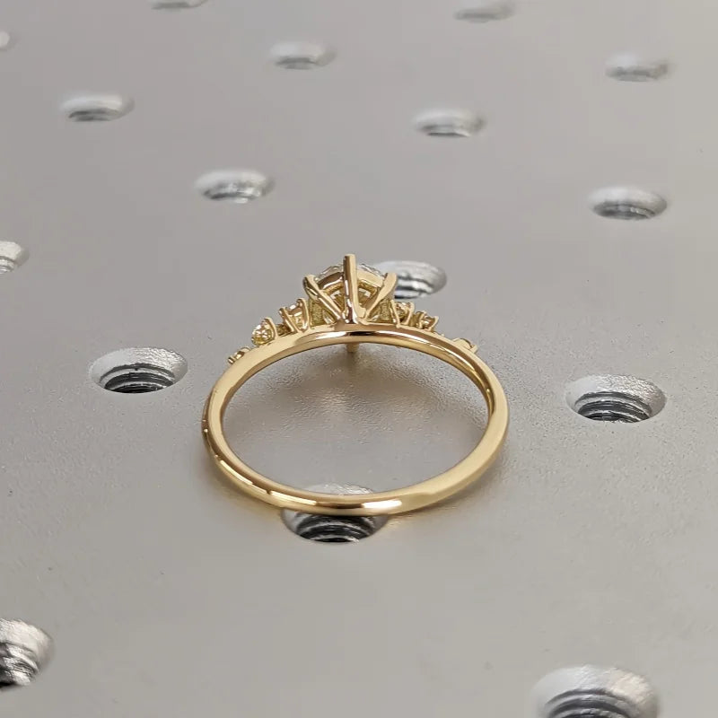 S925 sterling silver moissanite engagement ring, inlaid with 1 carat round moissanite, jewelry gift for women, GIA packaging