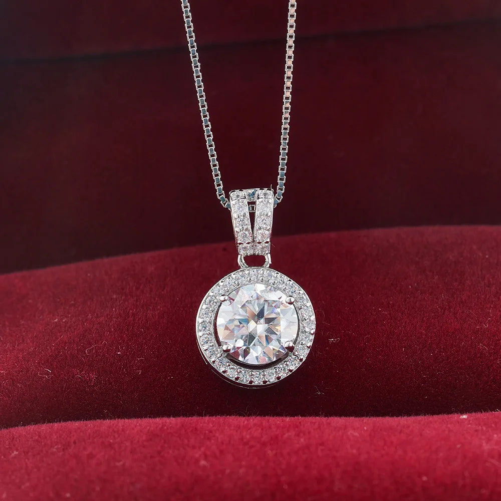 S925 Sterling Silver Moissanite Necklace For Women With 1 Carat Round Shape Blue Green Color Female Silver Dating Gift