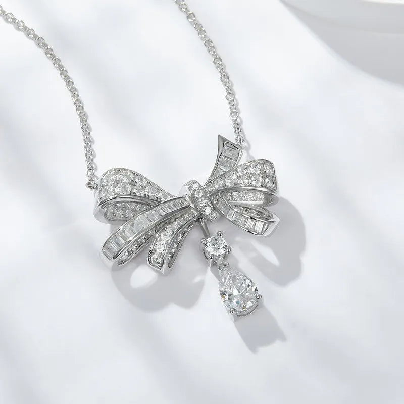 Follow Cloud 5*7MM 1CT D Color VVS1 Fancy Bowknot Created Moissanite Pendent Necklace for Women 925 Sterling Silver Jewelry Gift