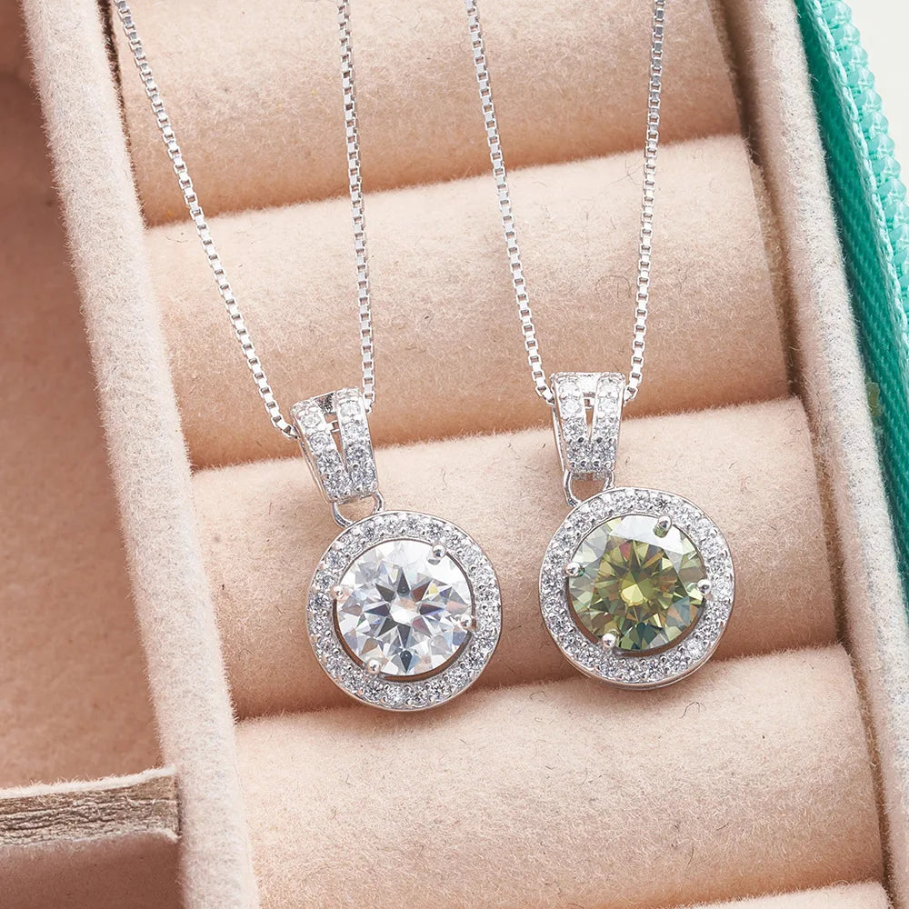S925 Sterling Silver Moissanite Necklace For Women With 1 Carat Round Shape Blue Green Color Female Silver Dating Gift